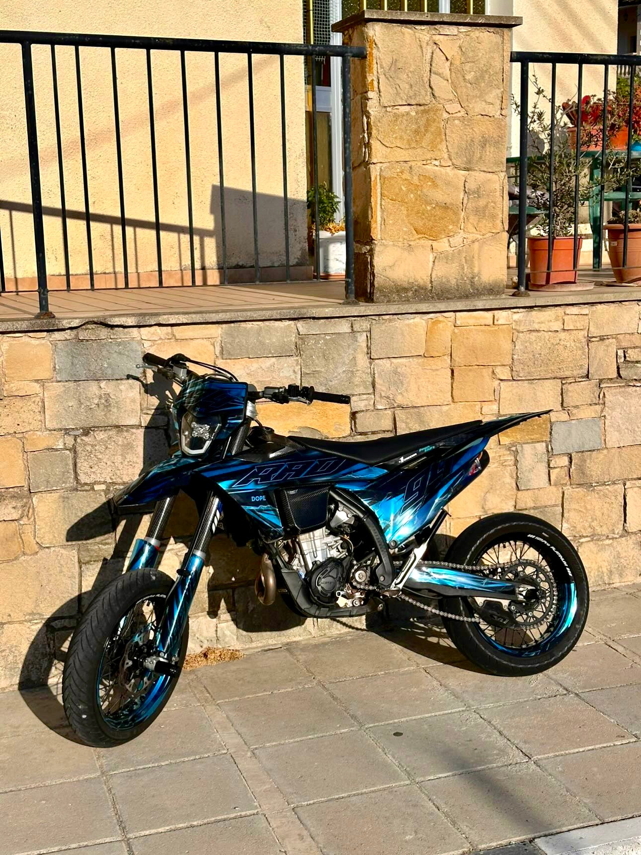 GRAFICA FULL - CUSTOM